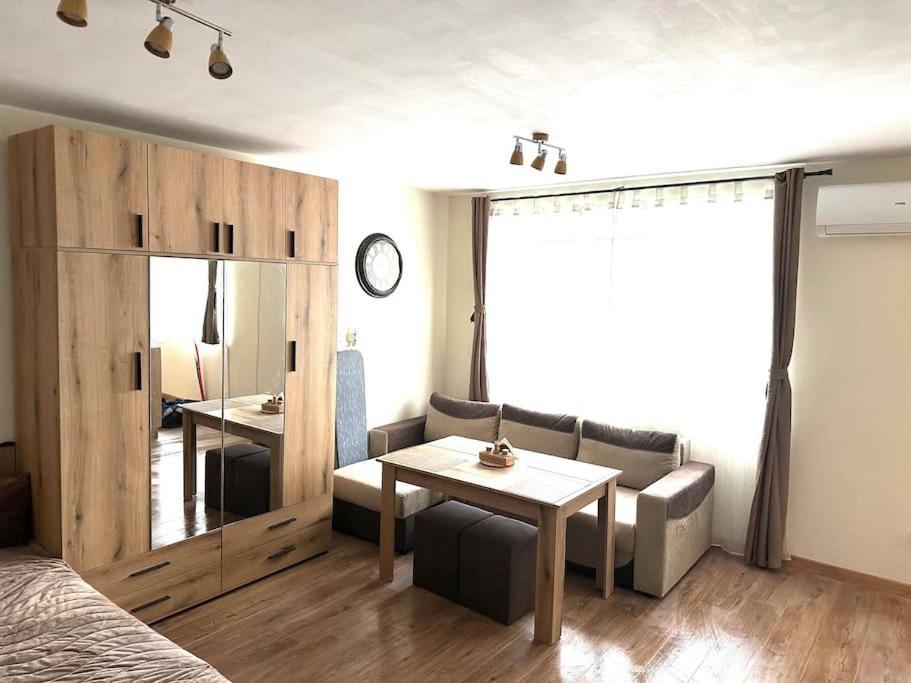 Green Park Apartment - Brand New Studio! ルセ エクステリア 写真