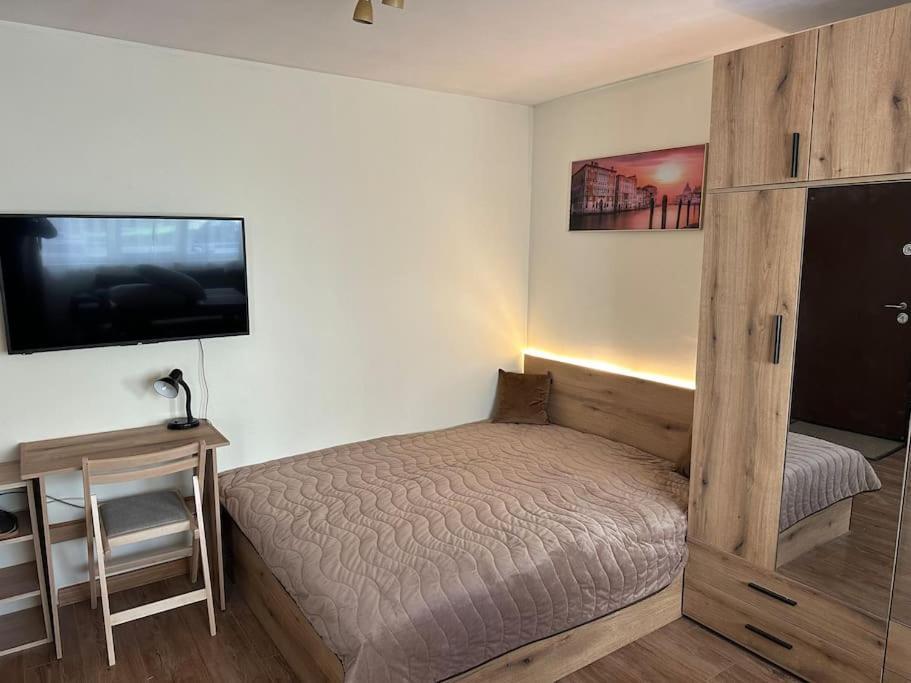 Green Park Apartment - Brand New Studio! ルセ エクステリア 写真